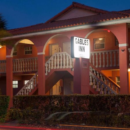 Gables Inn Coral Gables Zewnętrze zdjęcie